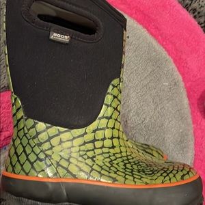 Boys rain/snow boots